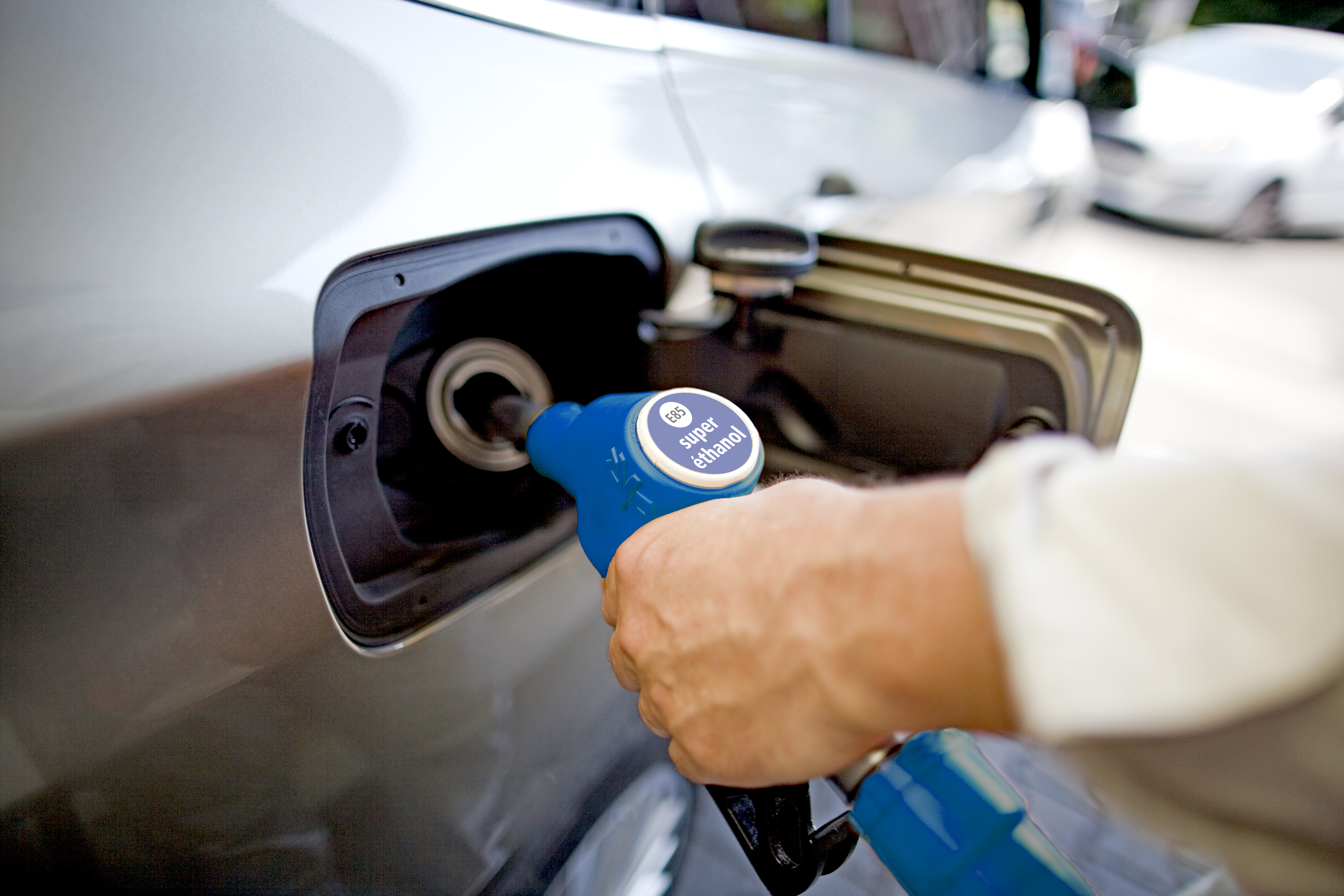 Réservoir de Carburant diesel et essence pour votre voiture: acheter de  qualité d'origine chez